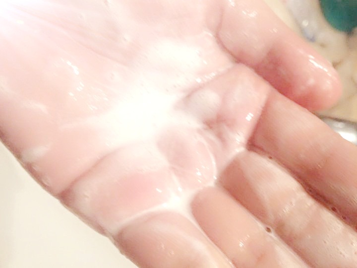 氨基酸洗面奶，手头的四支氨基酸洁面使用心得