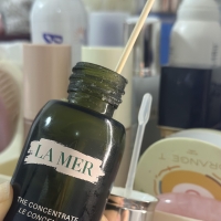 海蓝之谜精华用到最后倒不出来