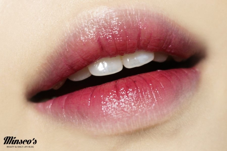 REVLON露华浓唇膏477black cherry试色