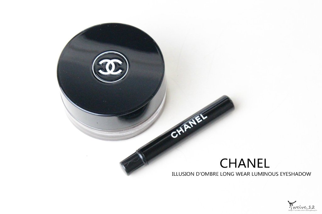 CHANEL 香奈儿2015年圣诞眼影膏 857 ROUGE NOIR试色