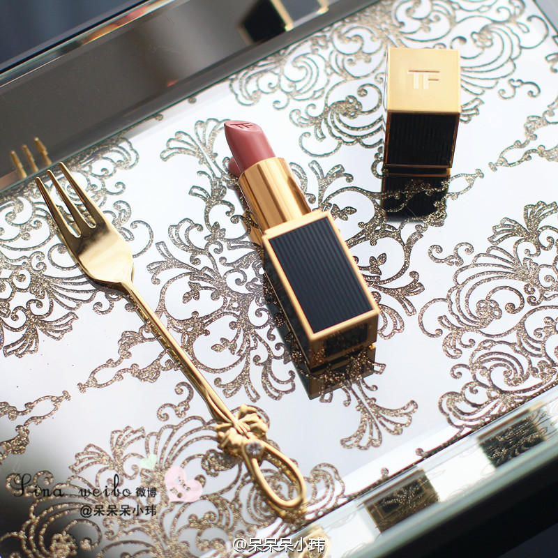 试色 | Tom Ford 唇膏'Noir' Lip Color # First time 限量条纹外壳. 裸橘粉