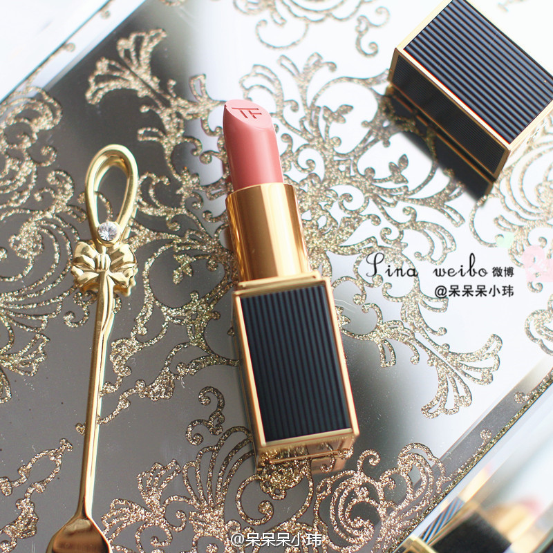 试色 | Tom Ford 唇膏'Noir' Lip Color # First time 限量条纹外壳. 裸橘粉