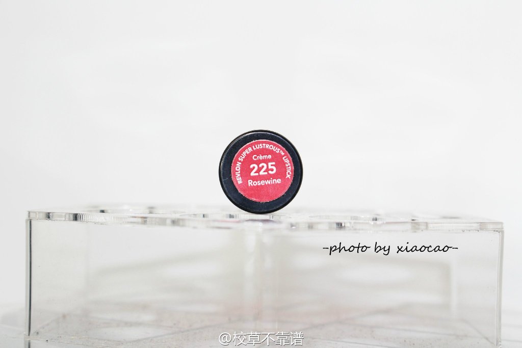 露华浓revlon黑管炫亮唇膏#225 rose wine试色