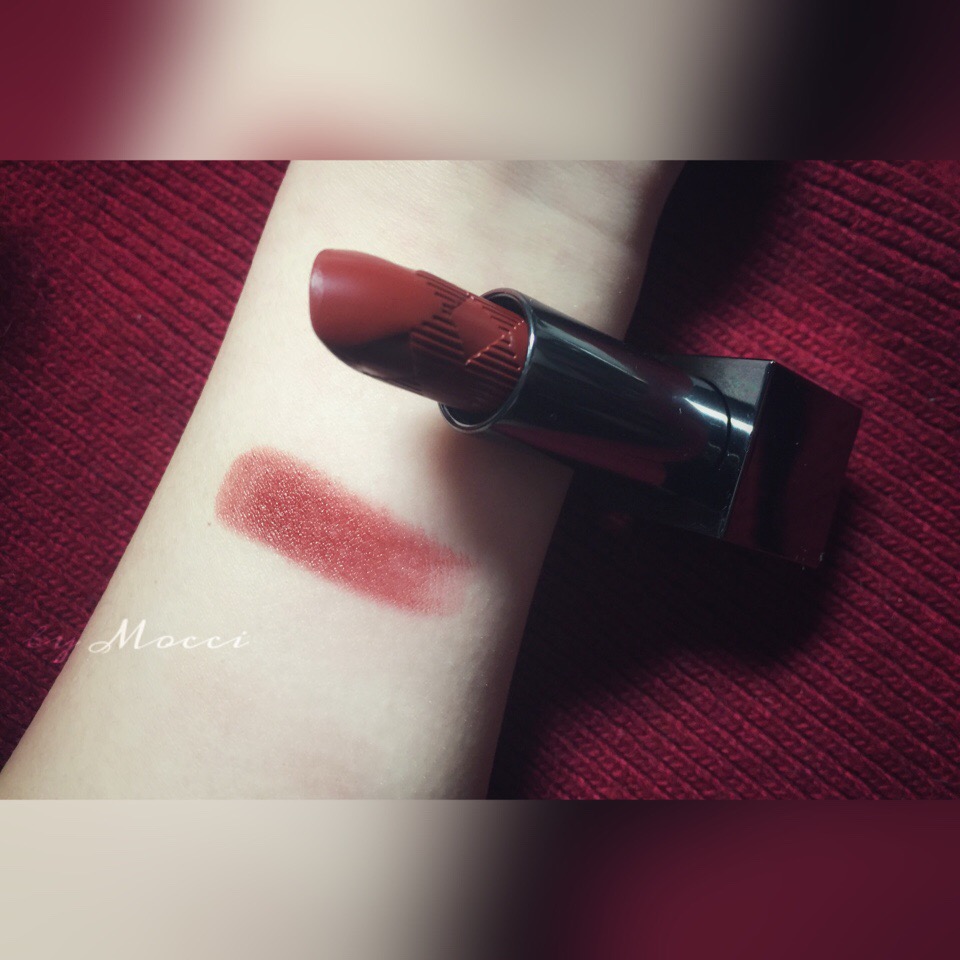 Burberry kisses唇膏&velvet #93 Russet试色