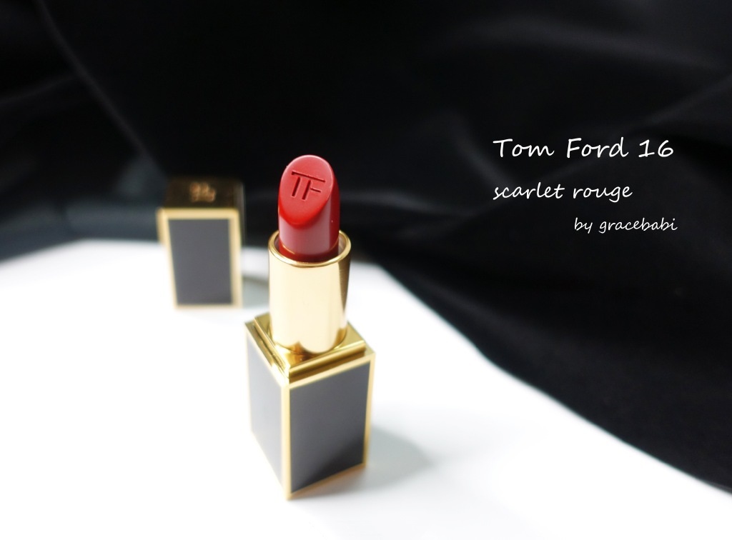 Tom Ford黑管唇膏，色号16scarlet rouge试色