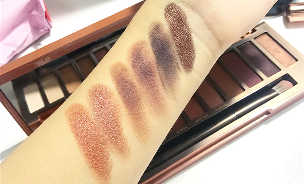 Urban Decay Naked Heat眼影盘