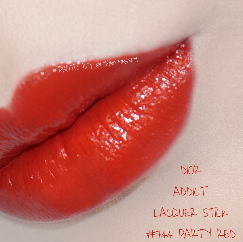 DIOR /ADDICT LACQUER STICK #744 PARTY RED 试色