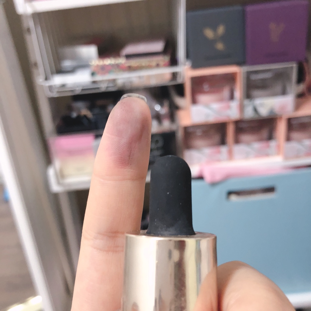 suqqu的滴管粉底胶皮掉色啊啊啊啊啊