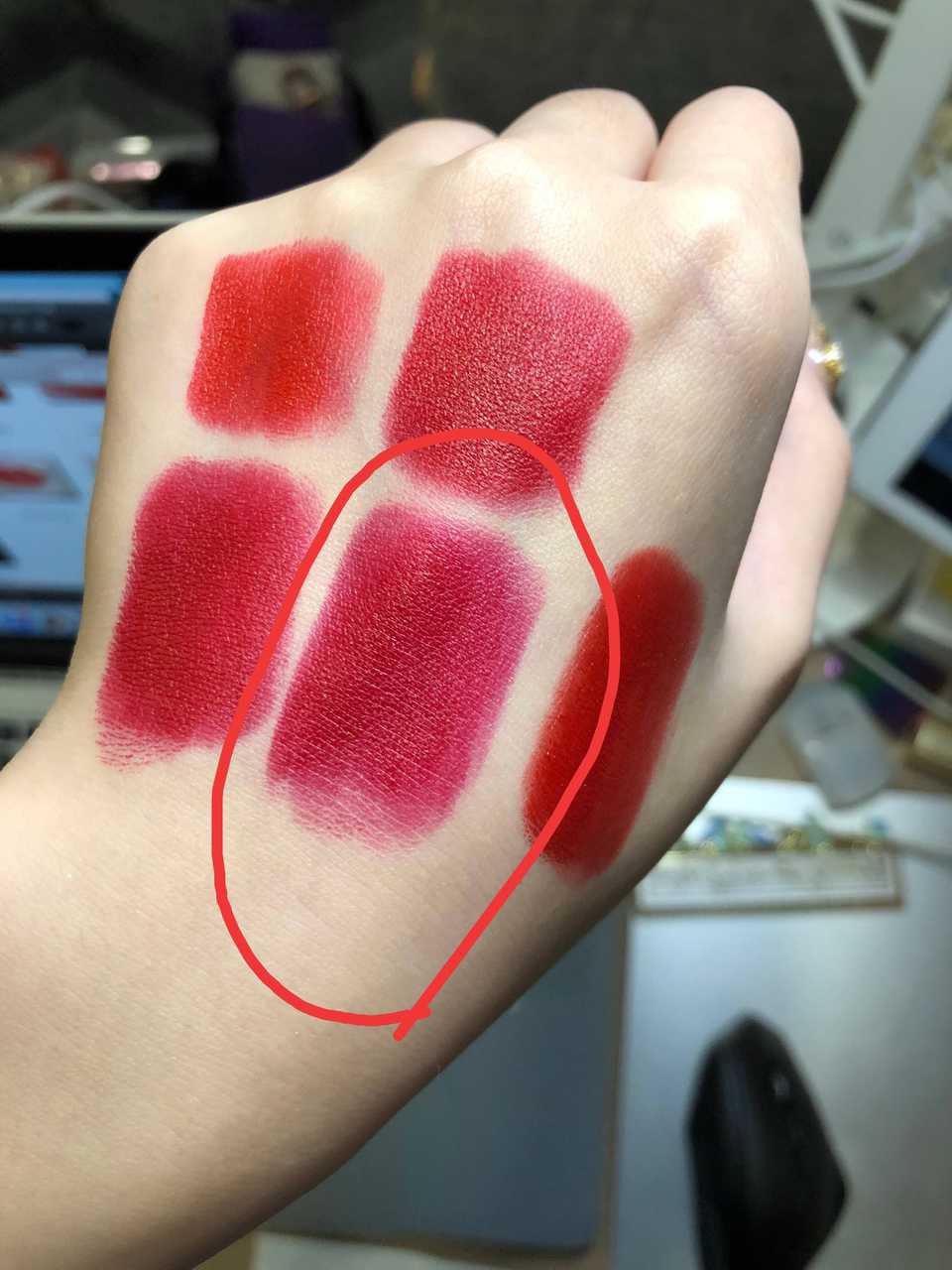 有啥口红是这种颜色的？