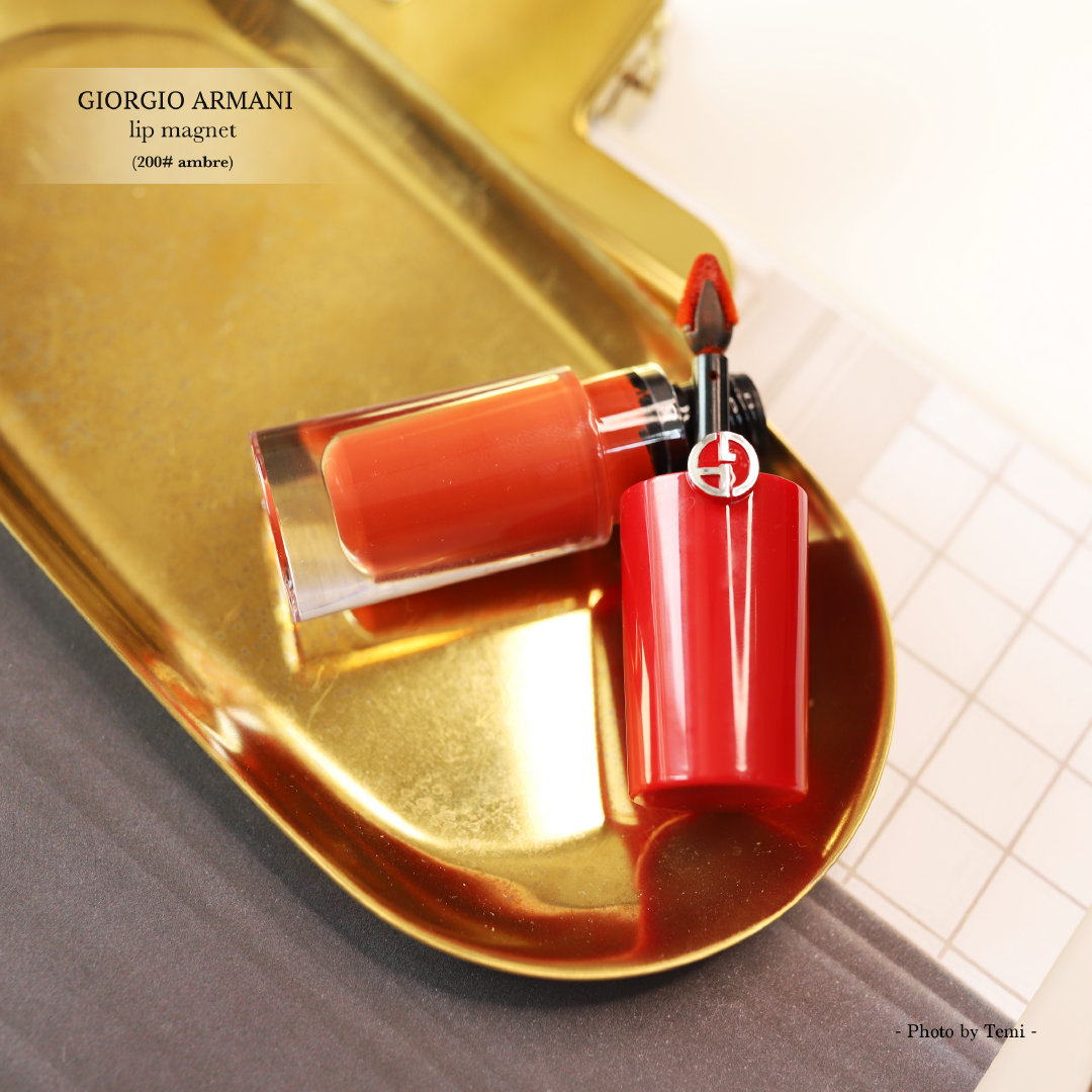 Armani 阿玛尼2019韩国春季限定小胖丁唇釉色号（200-Amber）试色