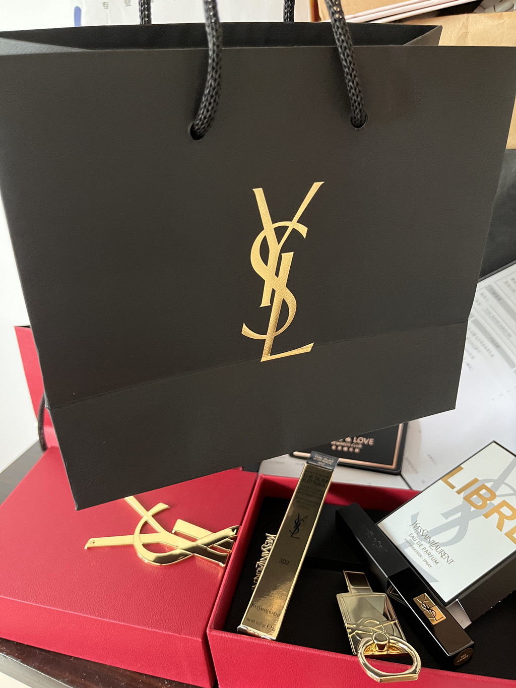 YSL黑管口红302试色