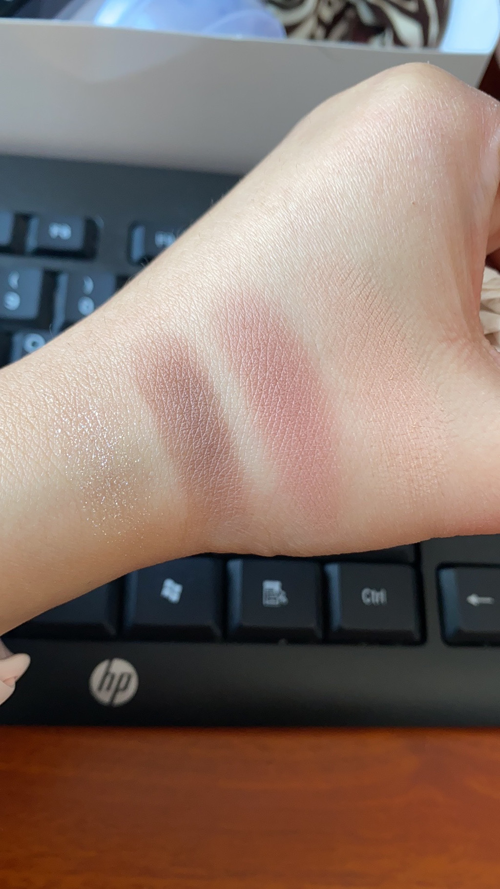 lagirl洛杉矶女孩四色眼影盘477试色