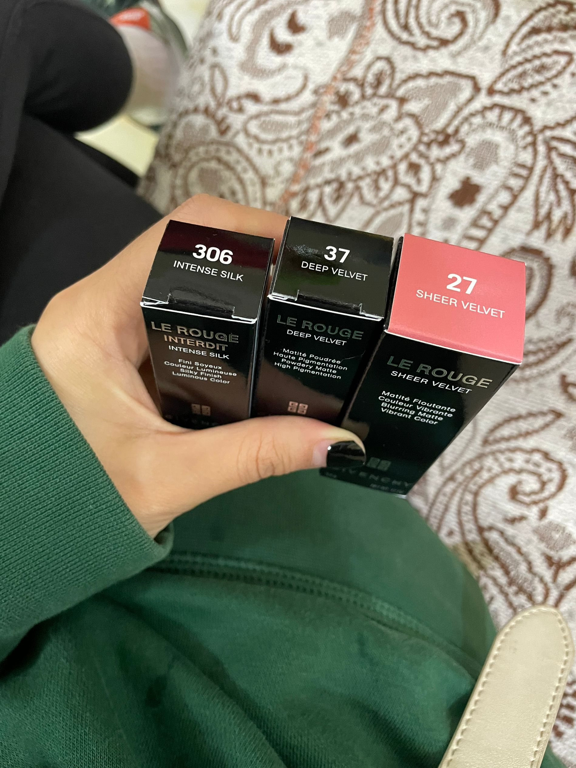 纪梵希高定粉丝绒口红N27试色