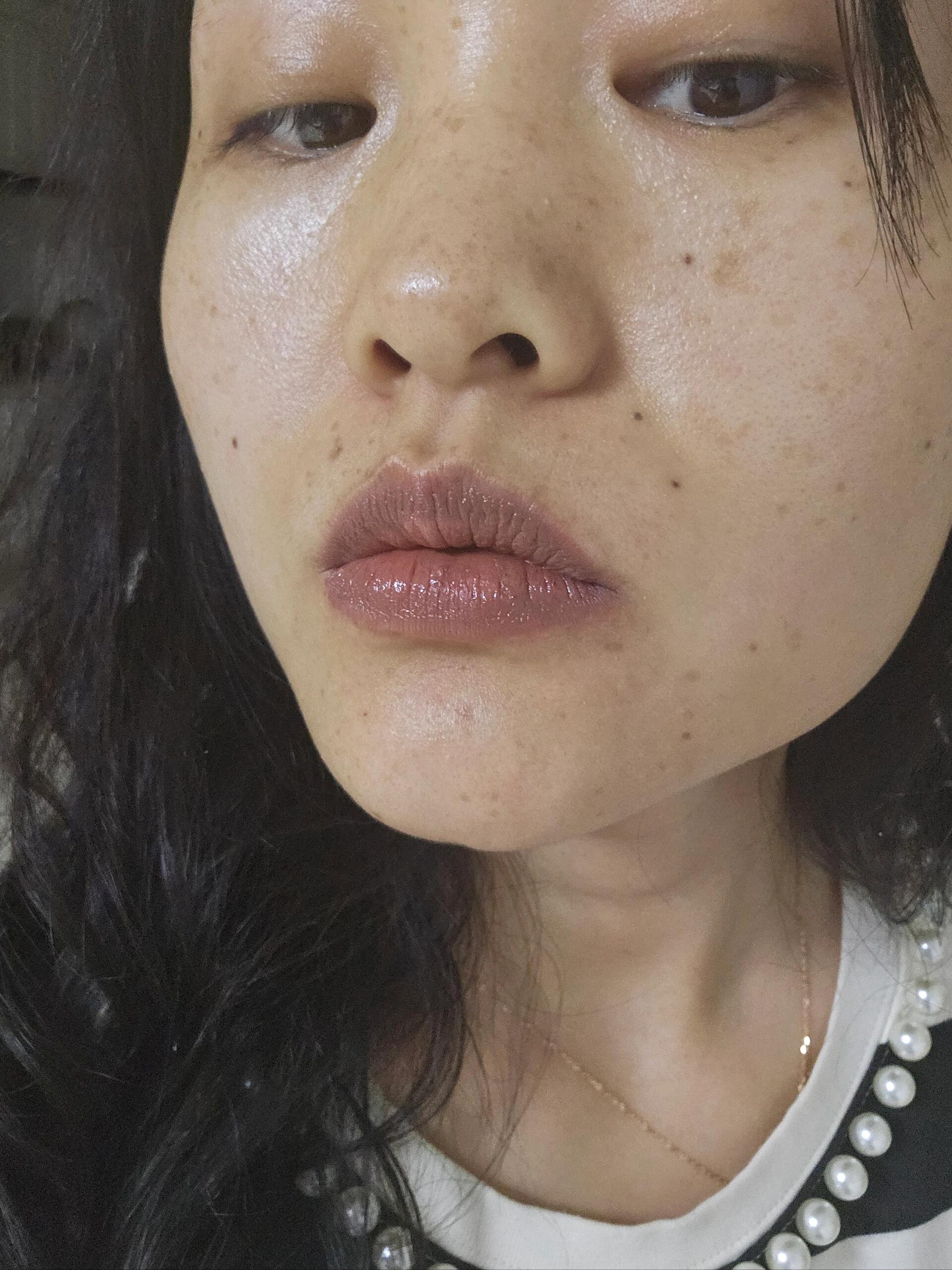 深唇无滤镜水川花行唇璃唇膏试色