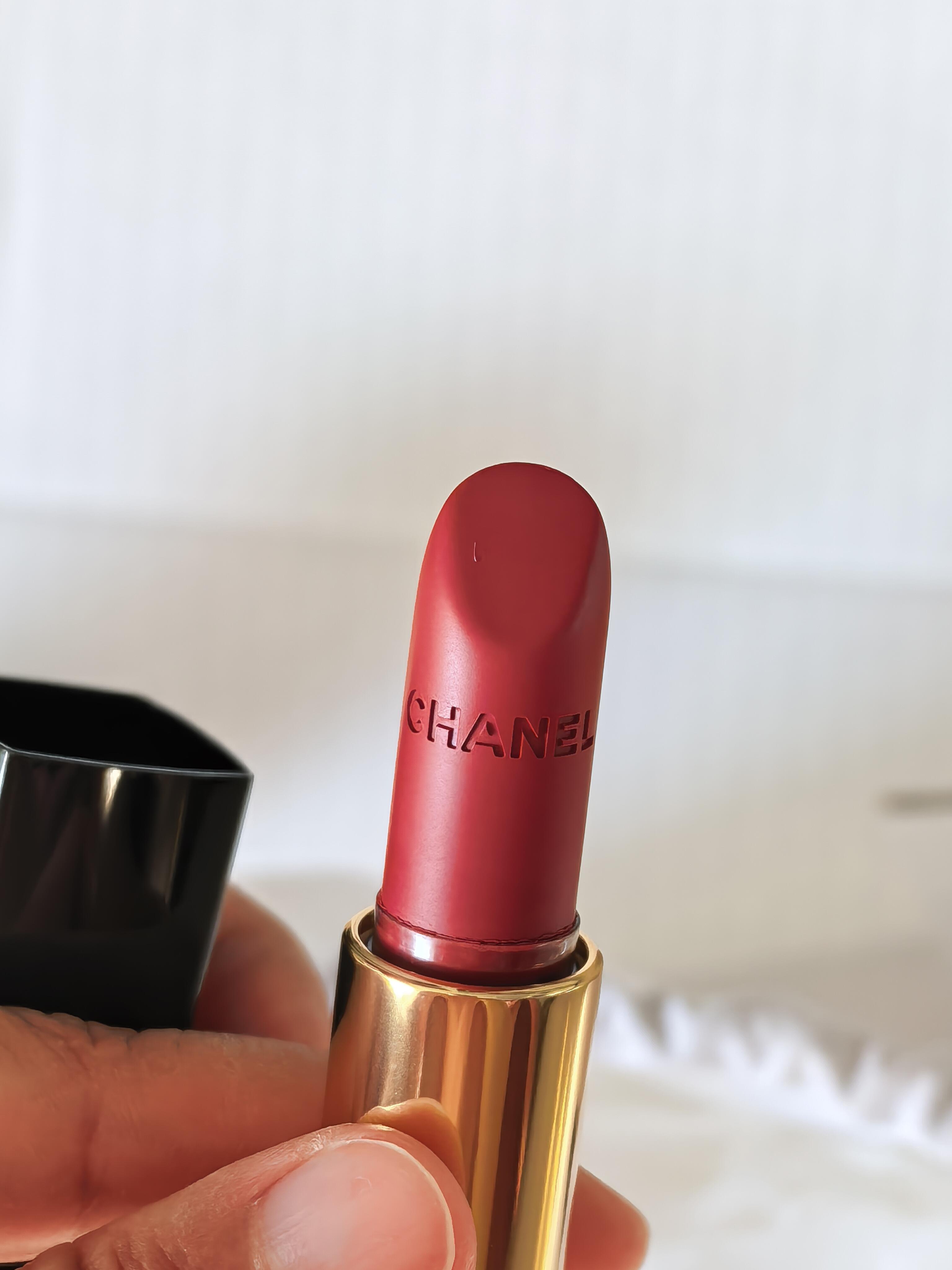 香奈儿魅力丝绒唇膏51试色