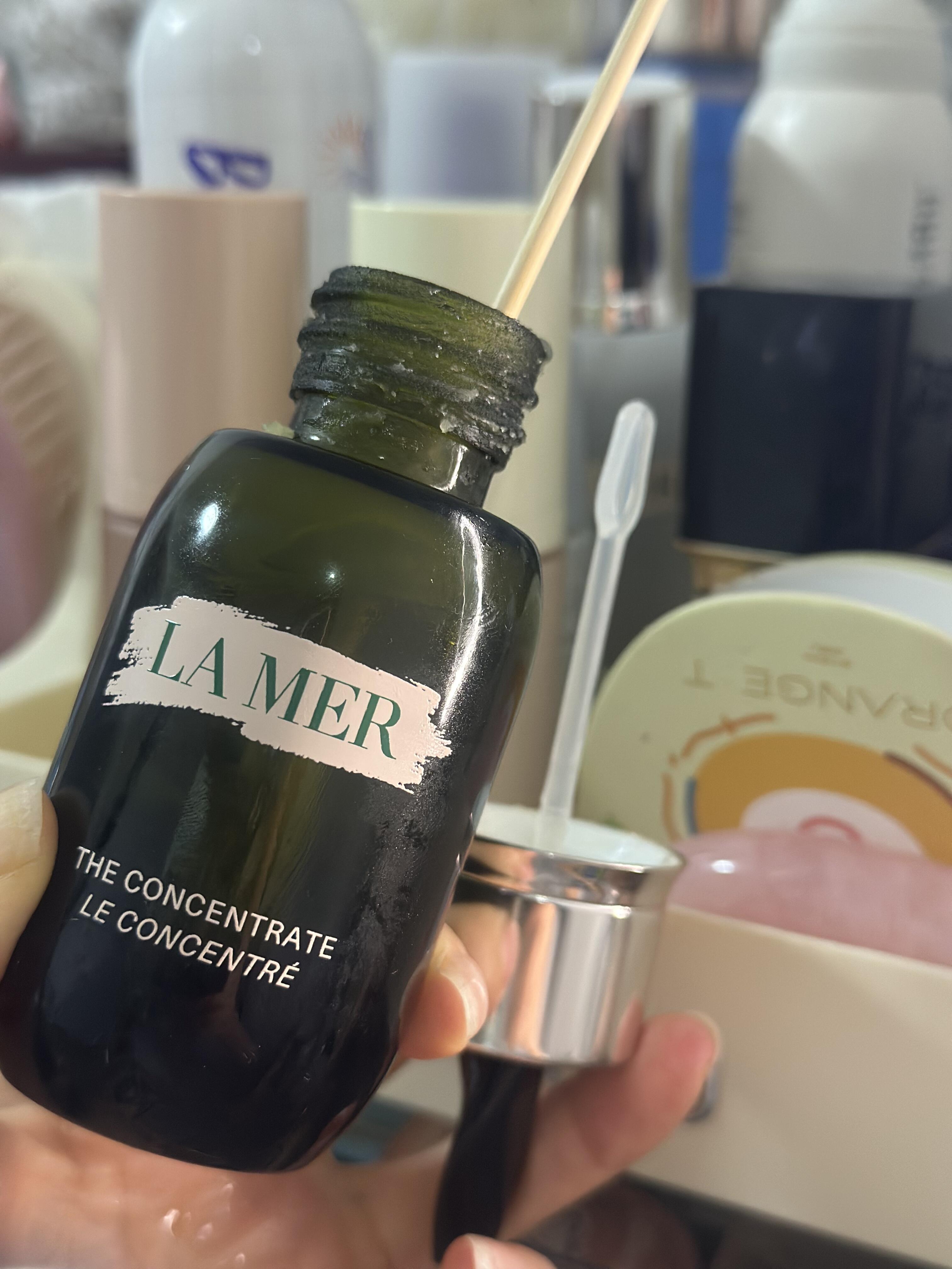 海蓝之谜精华用到最后倒不出来