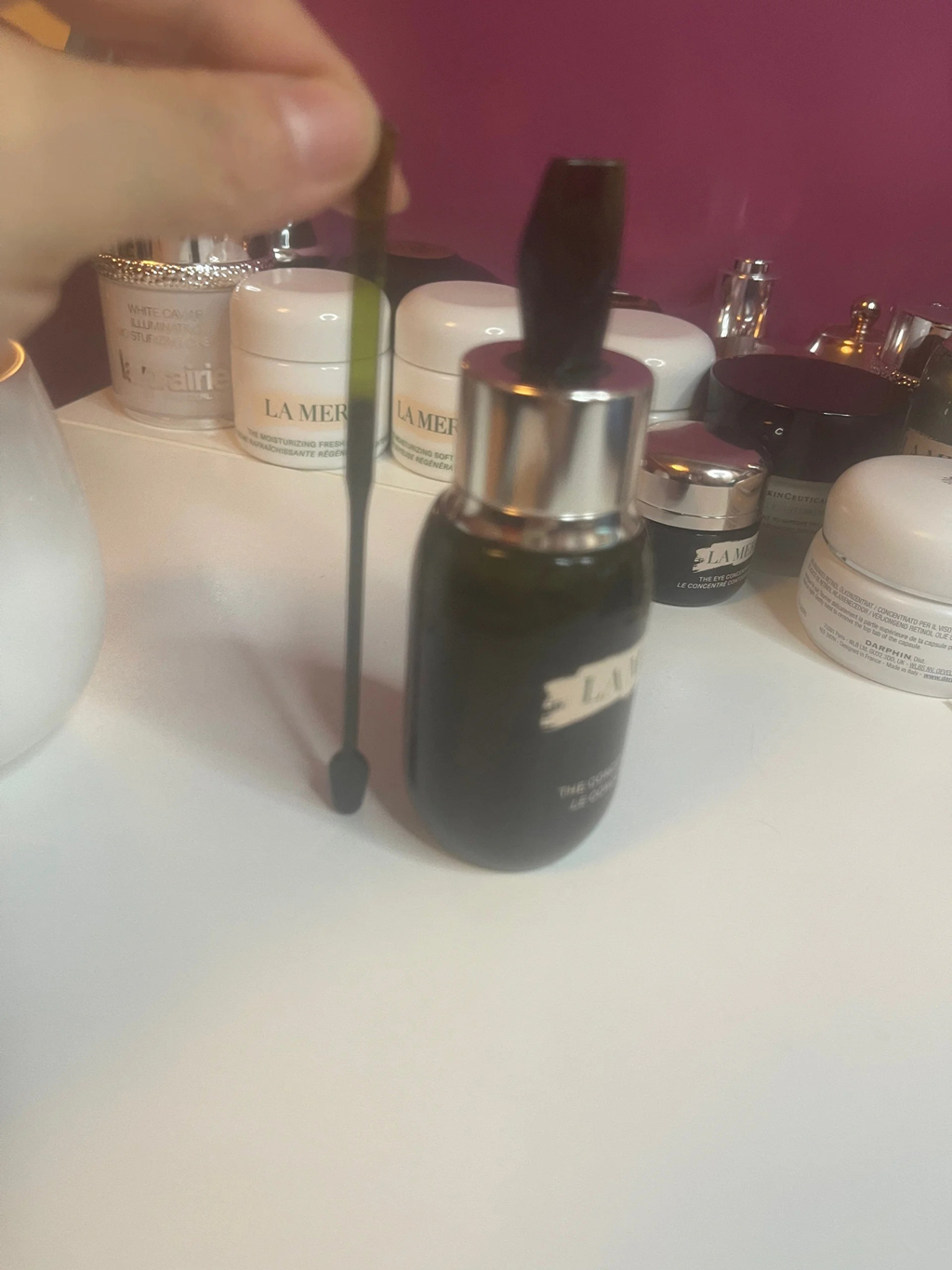 海蓝之谜精华用到最后倒不出来