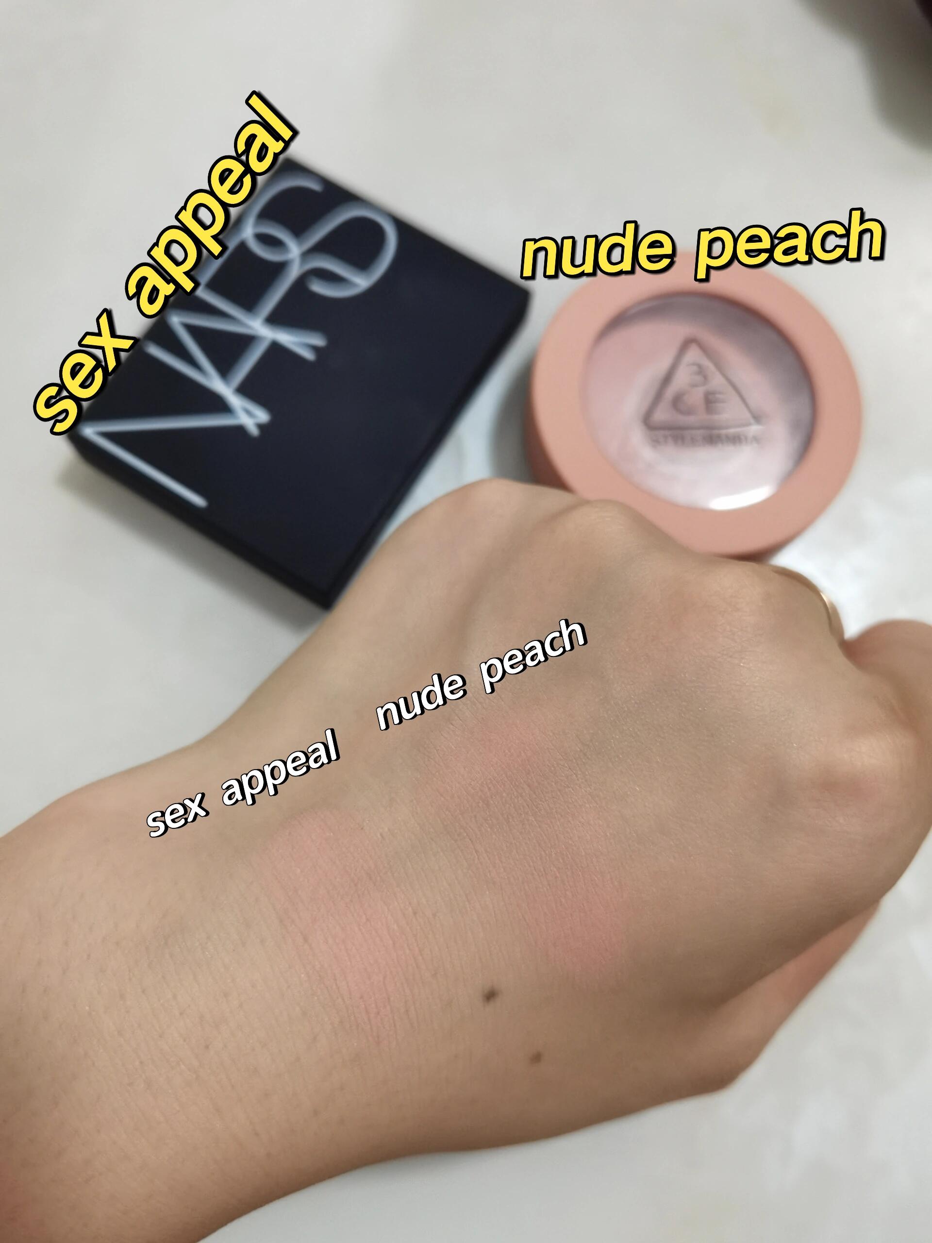 NARS腮红sex appeal、3CE腮红nude peach对比试色