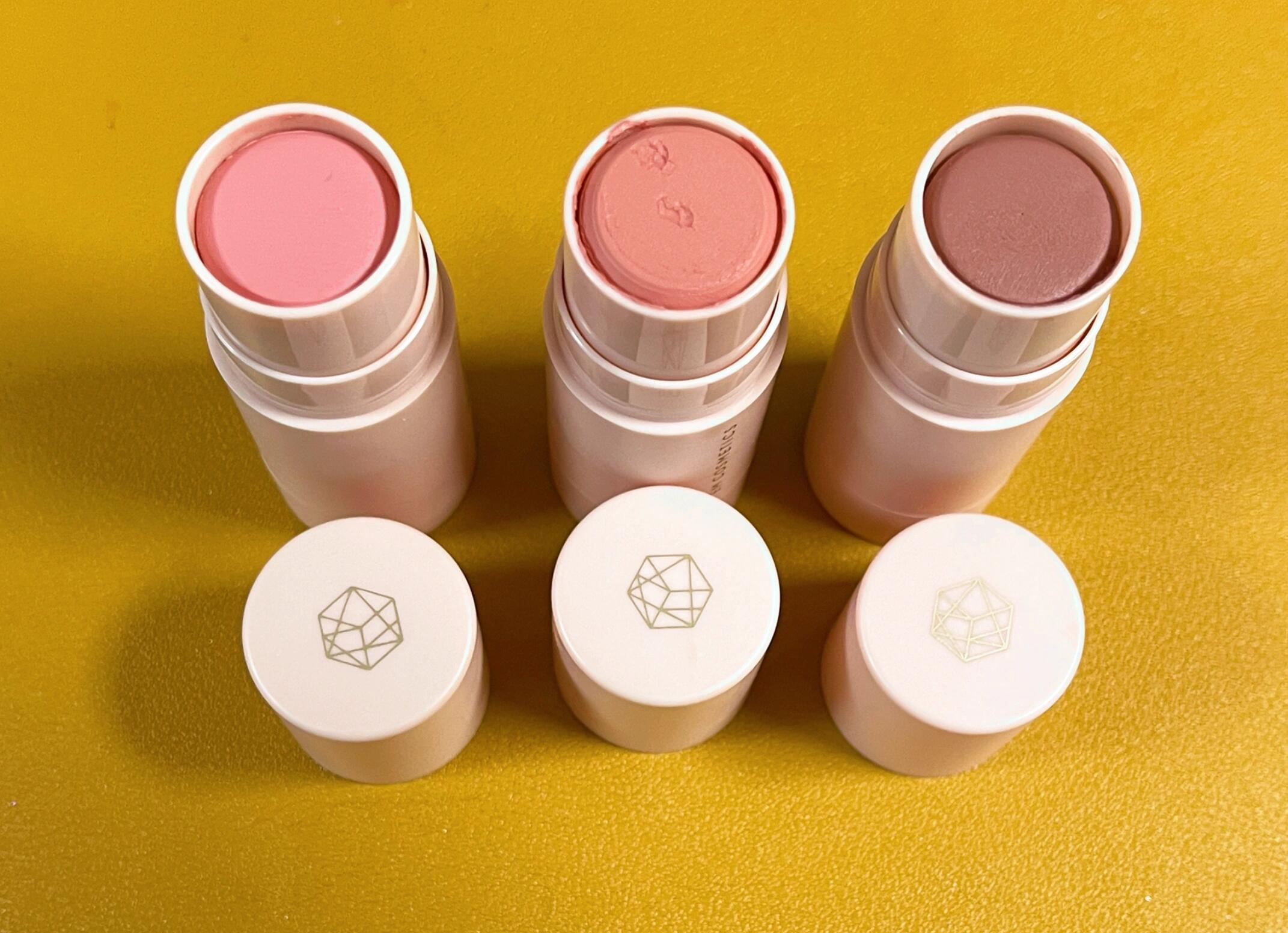 Em cosmetics腮红棒试色