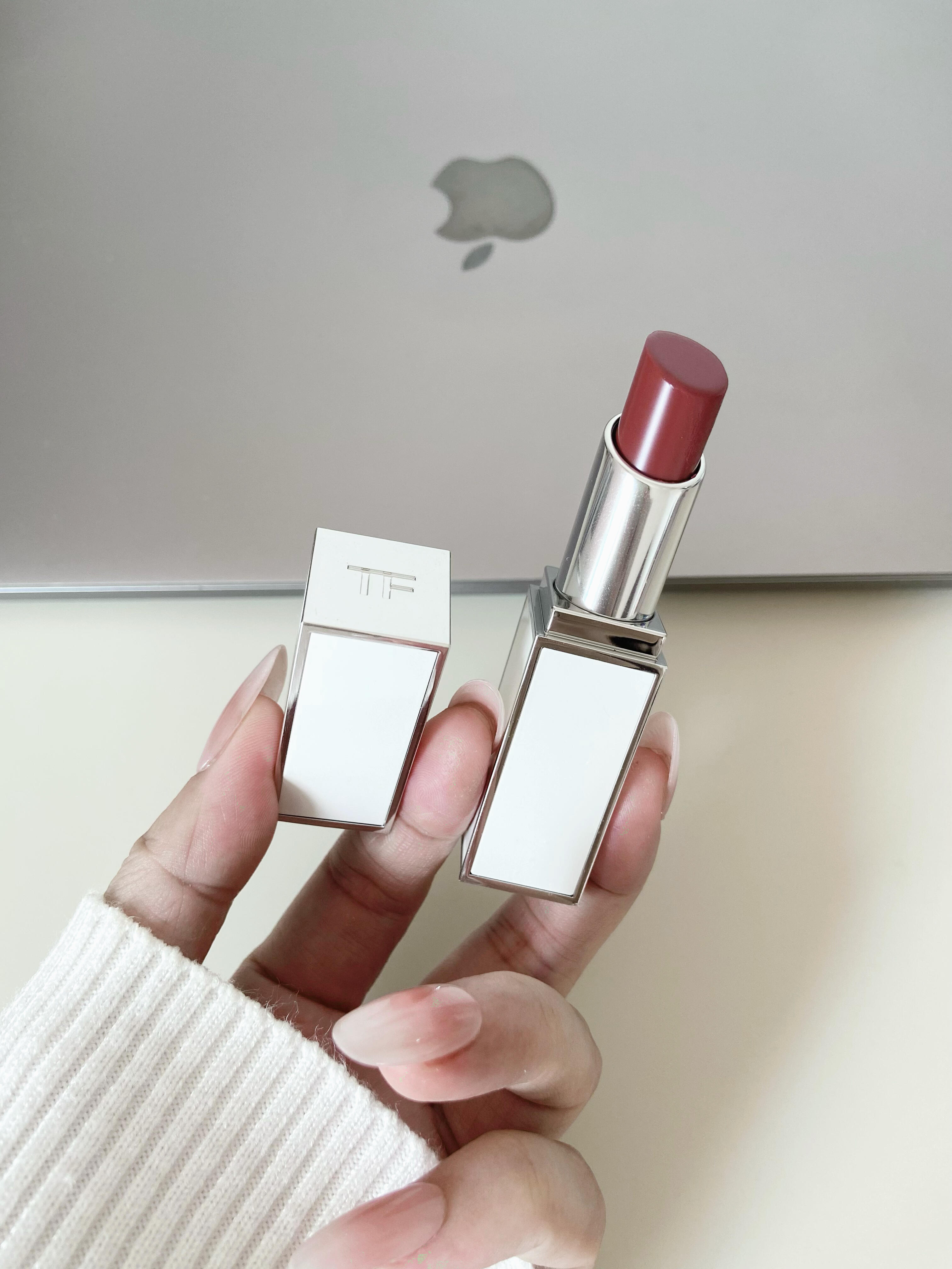 TF圣诞限定口红02荆刺试色