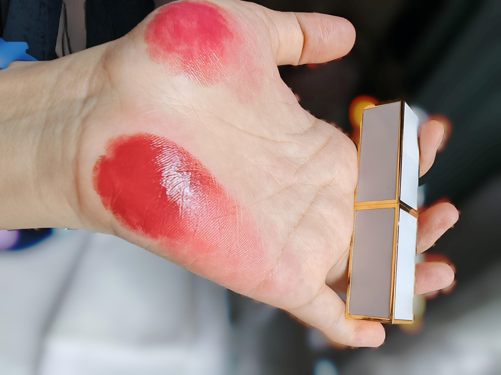 TF白管口红159影中人试色