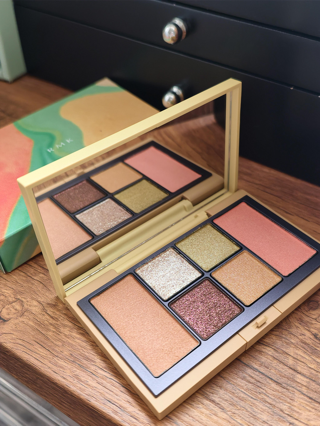 RMK2025圣诞限定综合盘试色