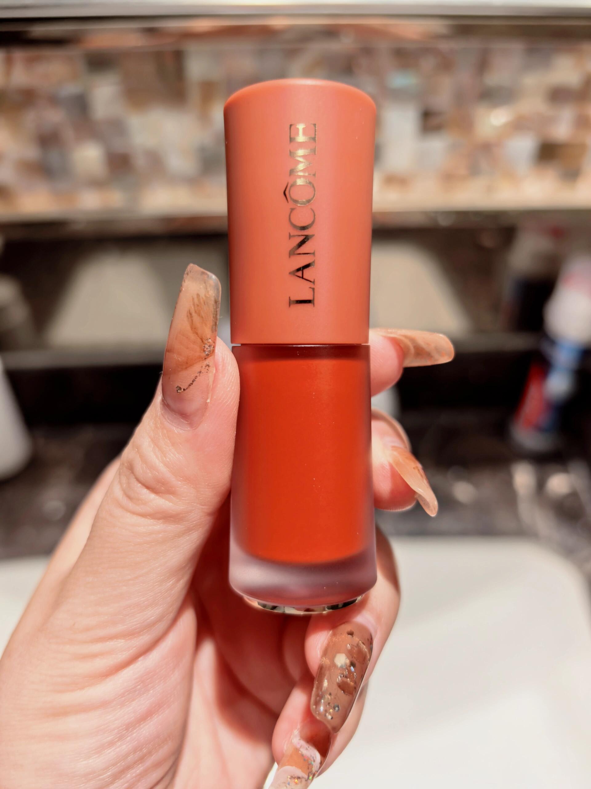 Lancome兰蔻裸唇釉196试色