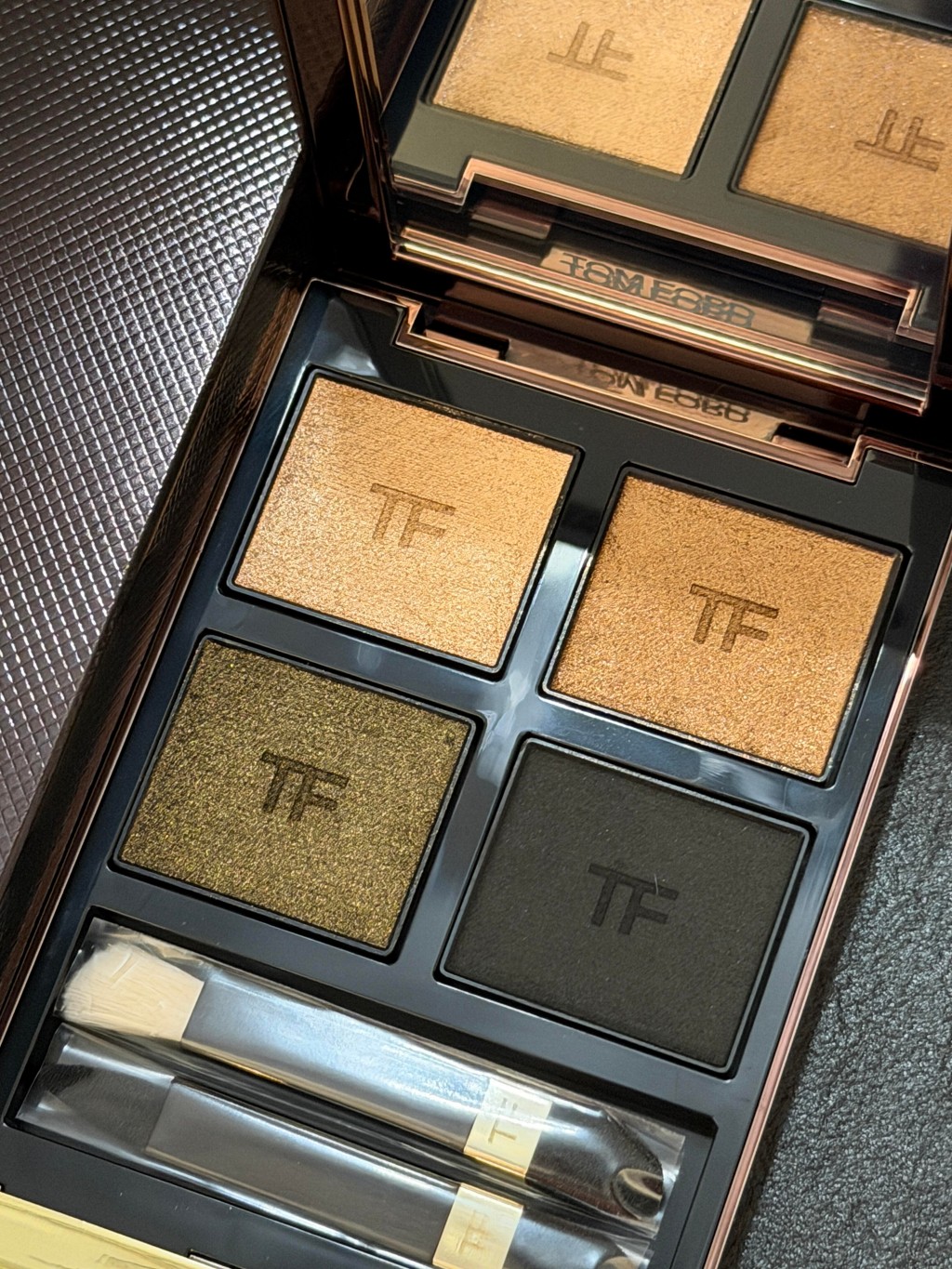 Tom Ford四色眼影盘47试色