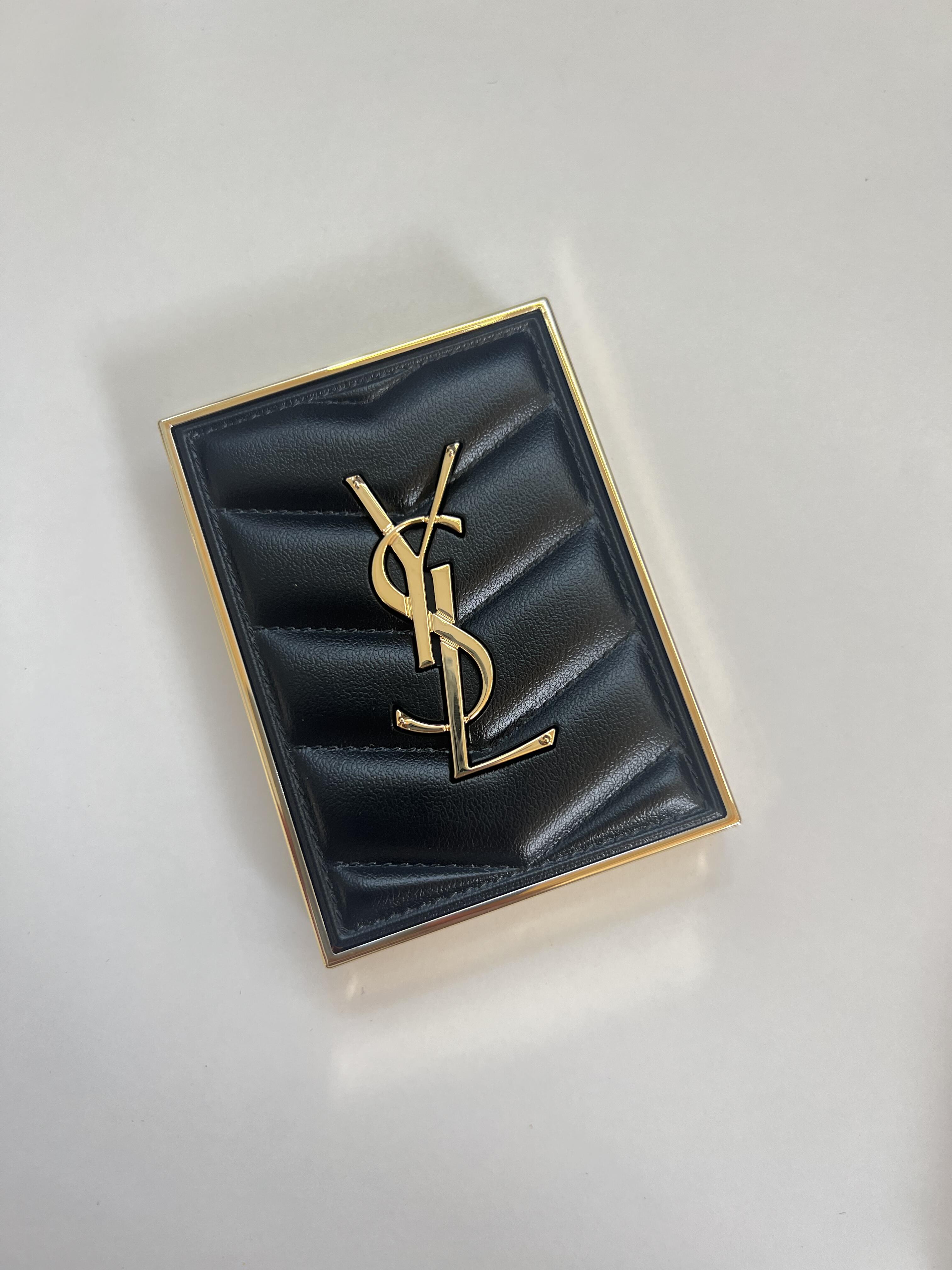 YSL圣罗兰四色眼影盘700试色