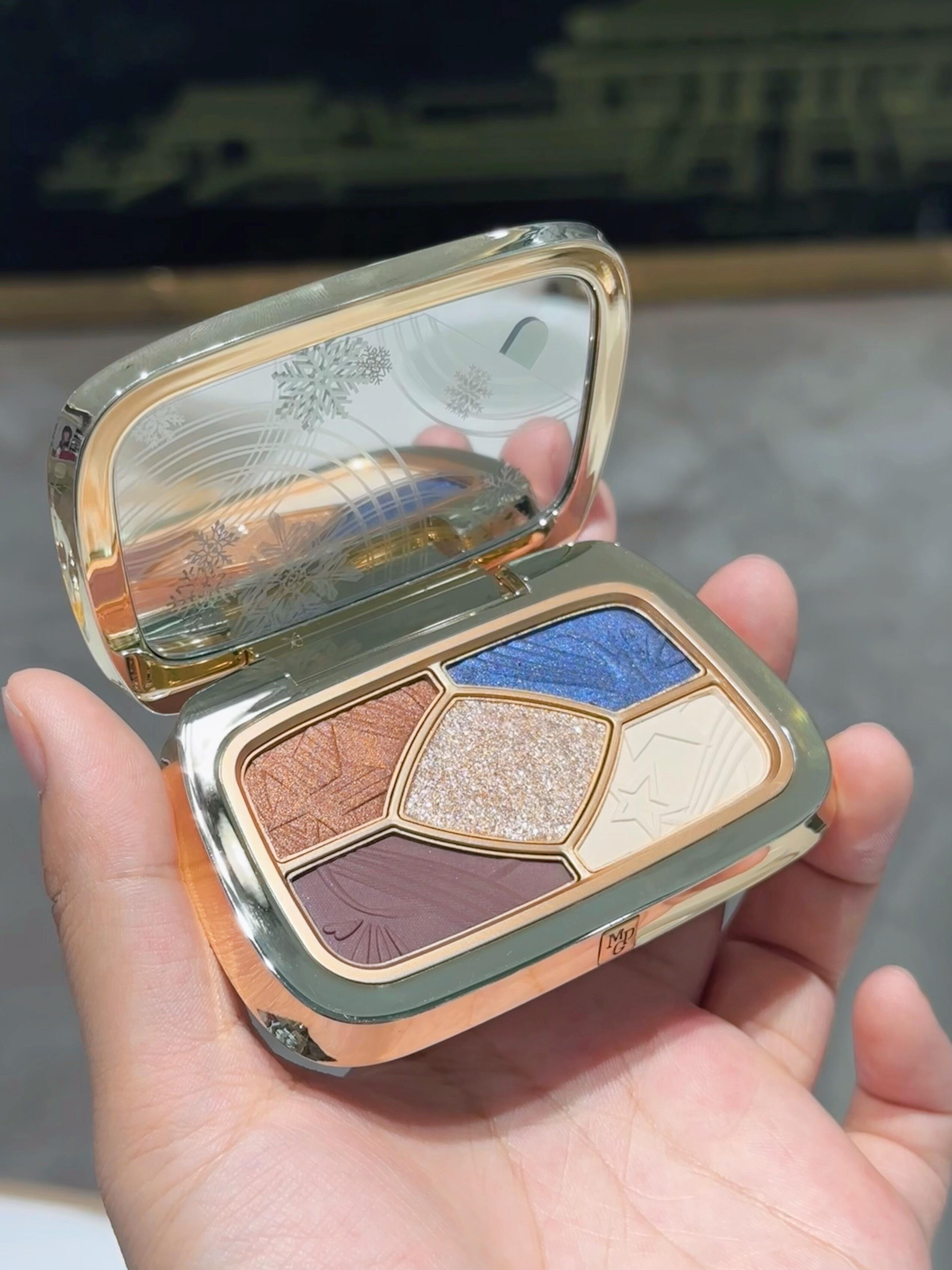 毛戈平冬奥联名五色眼影试色